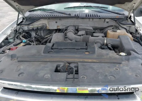 2009 Ford Expedition Eddie Bauer z USA, uszkodzony, nr VIN 1FMFU17549EB20496